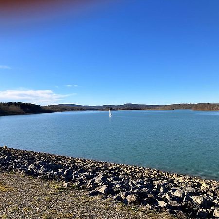 Maison Avec Vue Sur Le Lac De Montbel Esterno foto